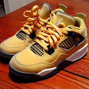 Jordan 4 lightining 13c